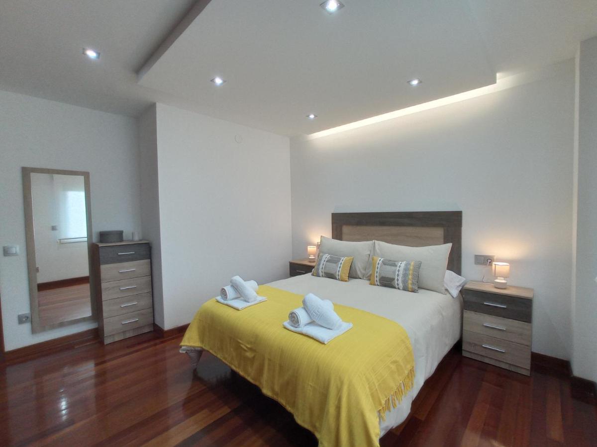 Martinez Padron Duplex Apartment ภายนอก รูปภาพ